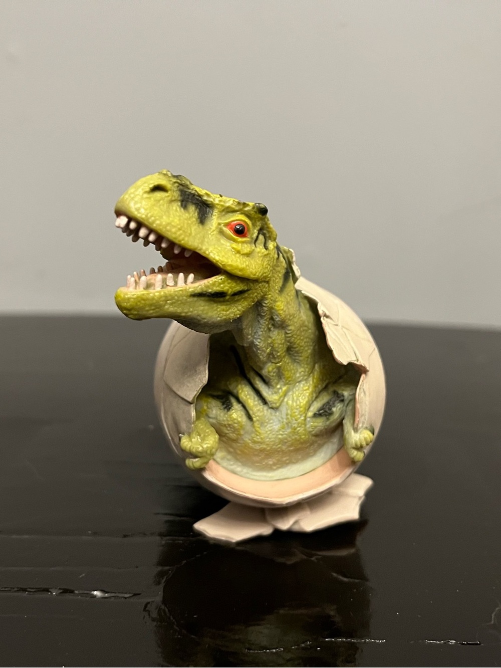 Safari T-Rex Hatchling